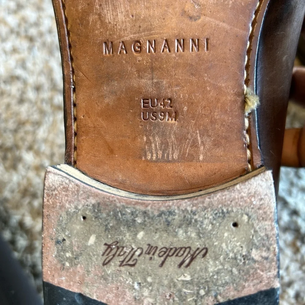 Magnanni Square Toe Grey Brown Leather Dress Shoes Oxford